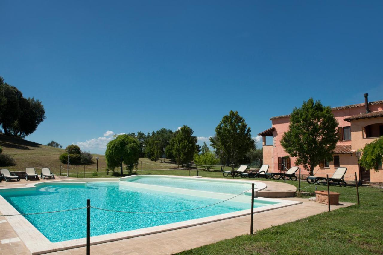 Residence Maria Giulia Corciano Εξωτερικό φωτογραφία
